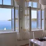 아파트 Sunset 로비니