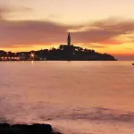 Sunset 아파트 *